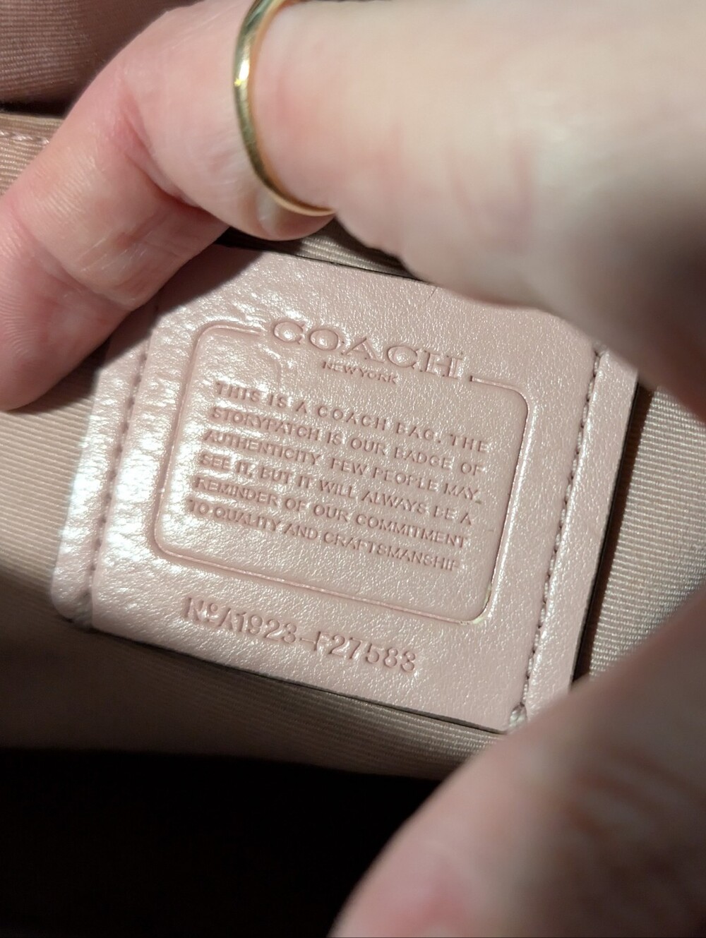 Coach Mini Sirena - Picture 7 of 7